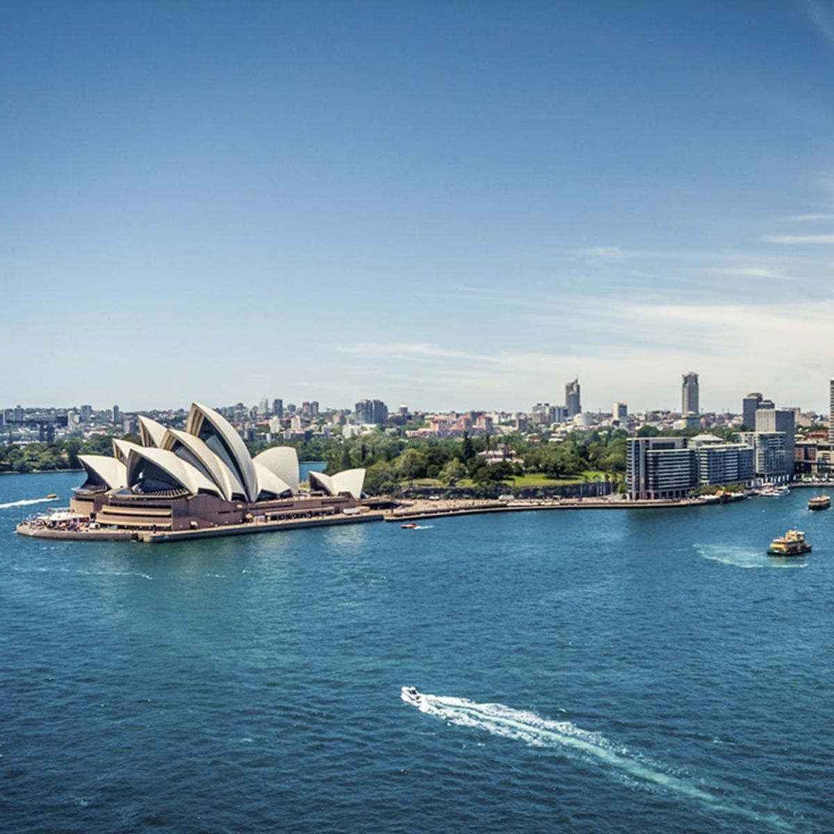 Why NOW Is the Time to Go to Australia If You’re on a Budget