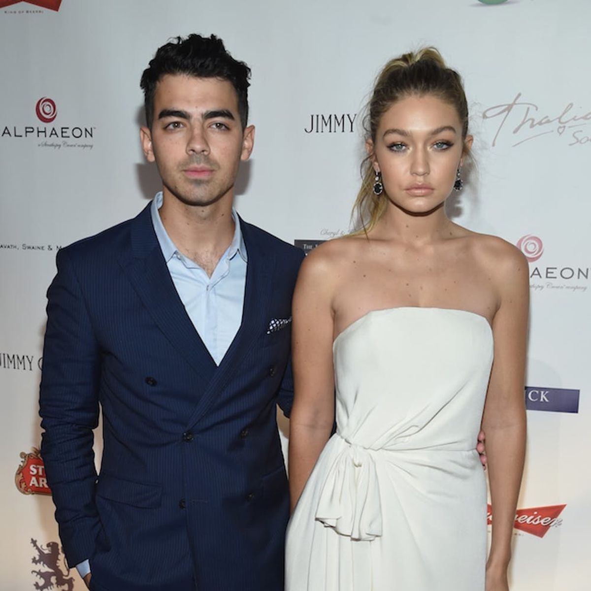 7 Dating Mistakes Celebrities Made So You Don’t Have To