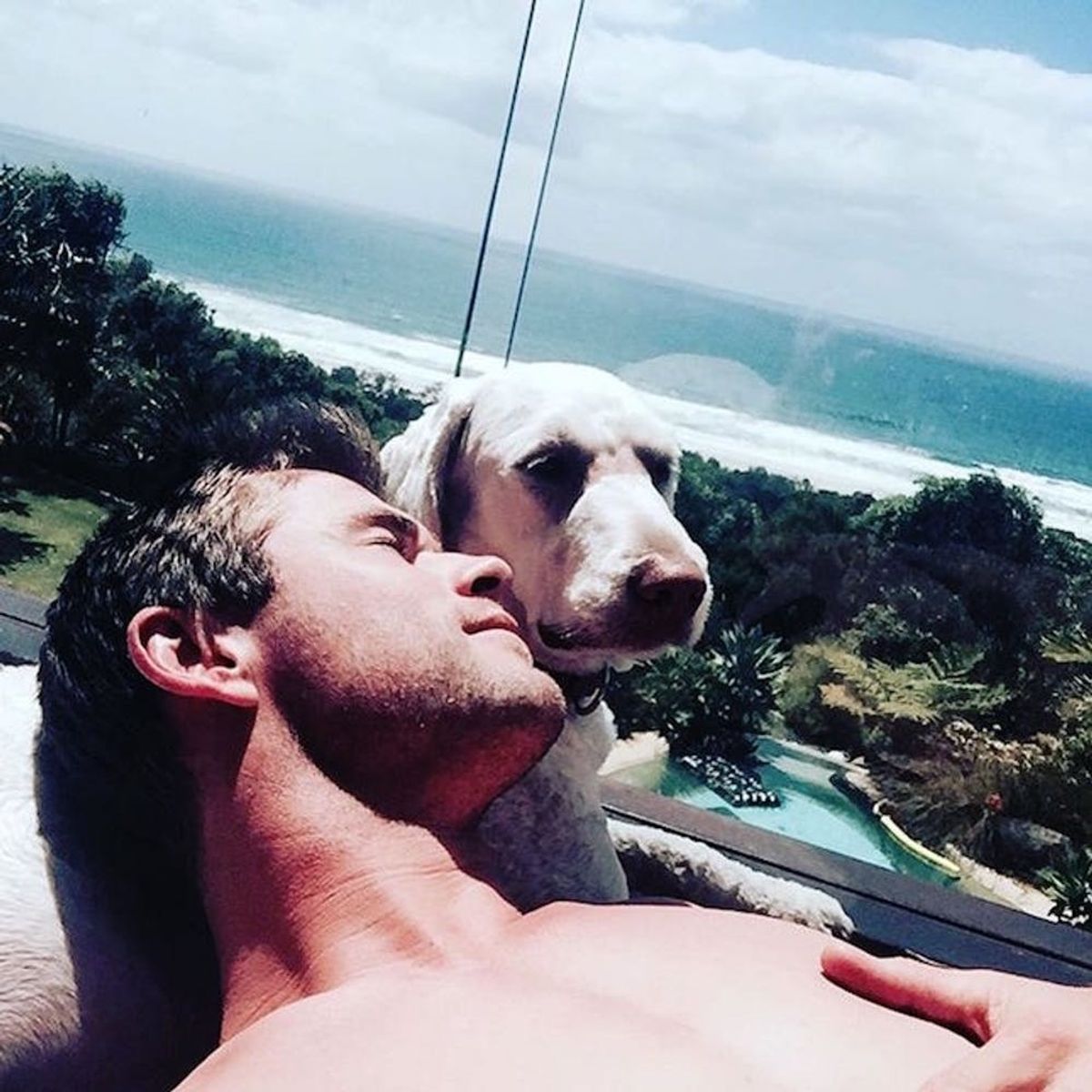 10 Hot Guys + Their Just-as-Cute Pets