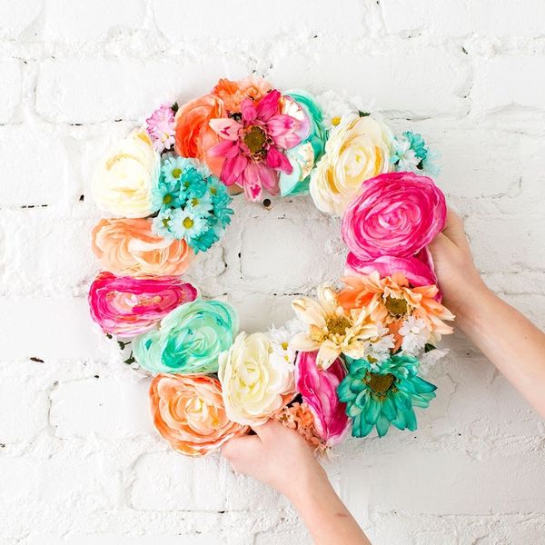 This Floral Wreath Combines ALL the Pinterest Trends