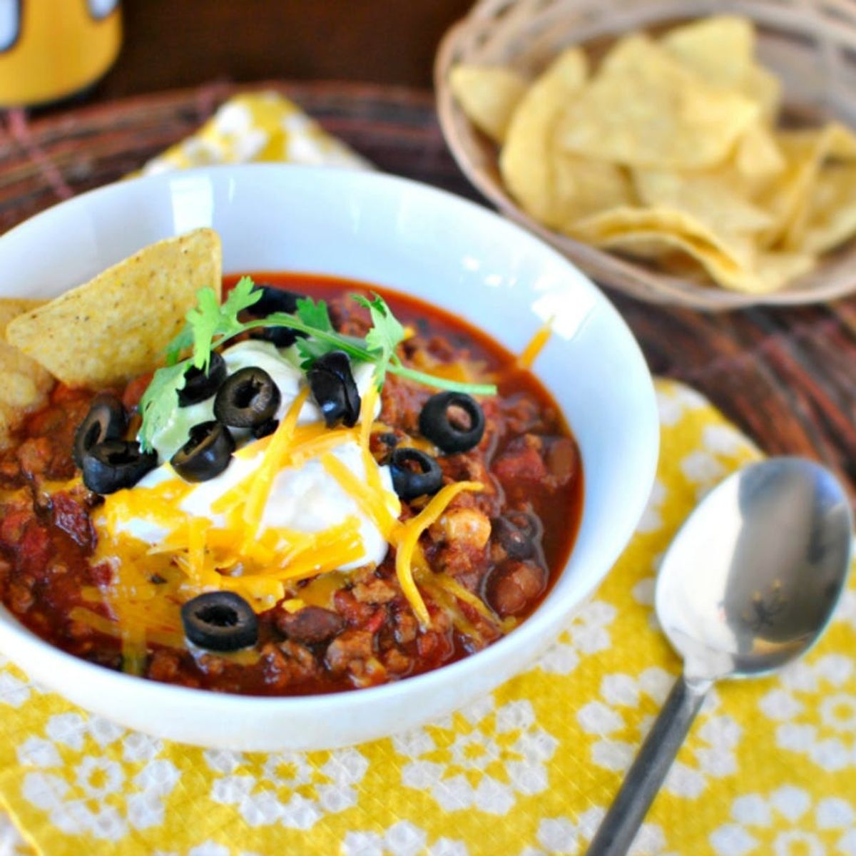 Chili Recipes Warm Up Spring’s Chilly Nights