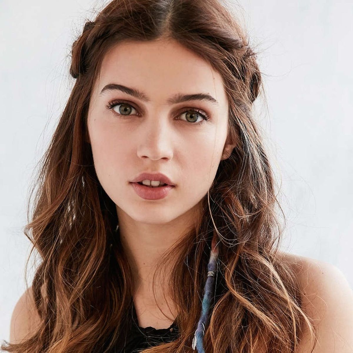 15 Easy Hairstyles for the Coachella-Bound Babe