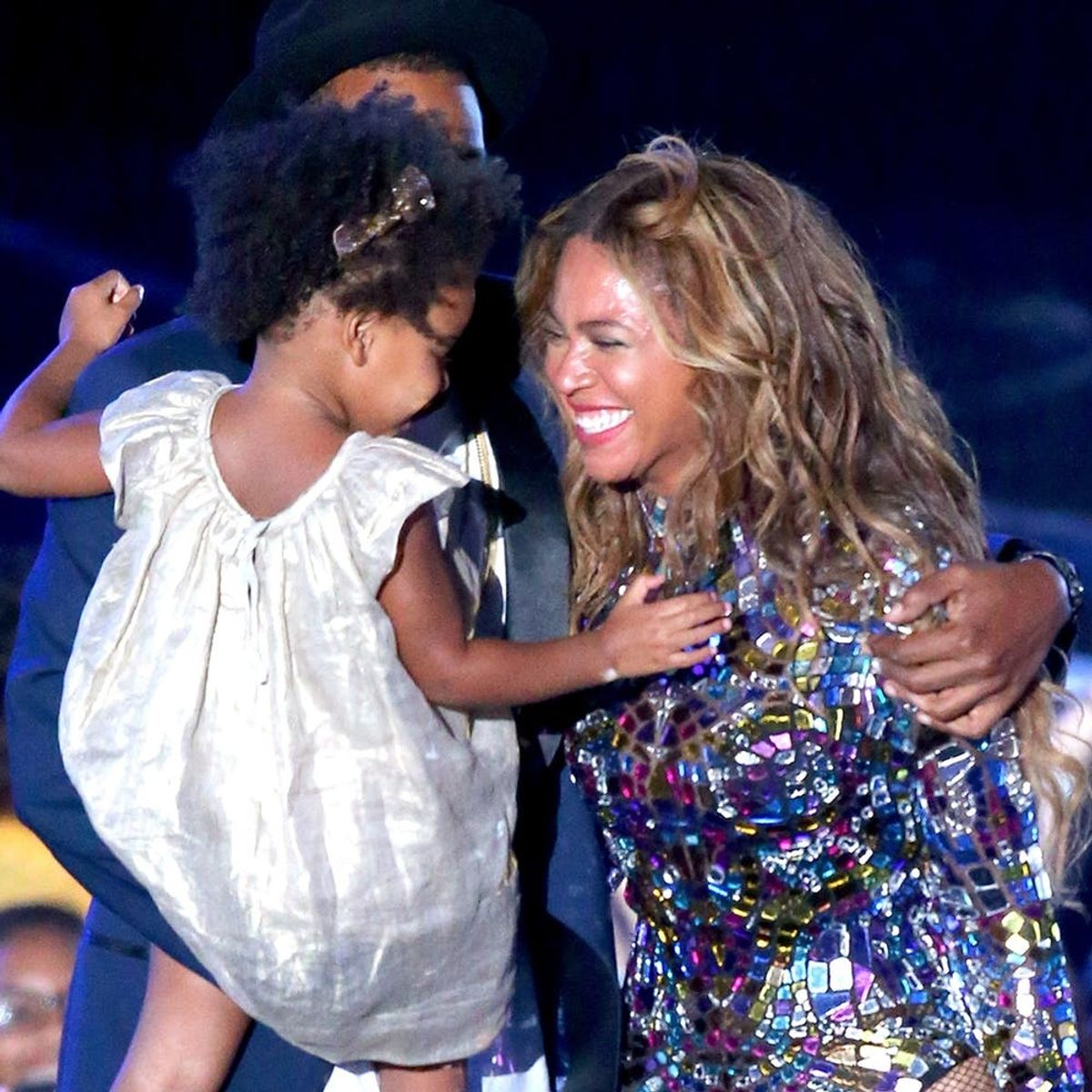 Beyoncé’s Pic of Cute Blue Ivy Getting into Mom’s Makeup Is All of Us