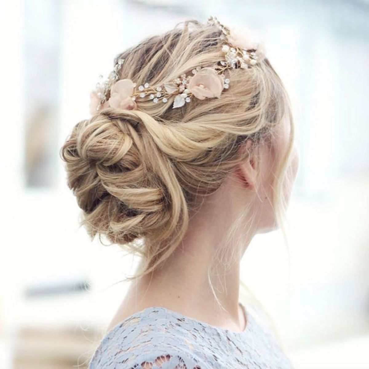 14 Pretty Chignons That Will Make Your Easter Sunday Outfit