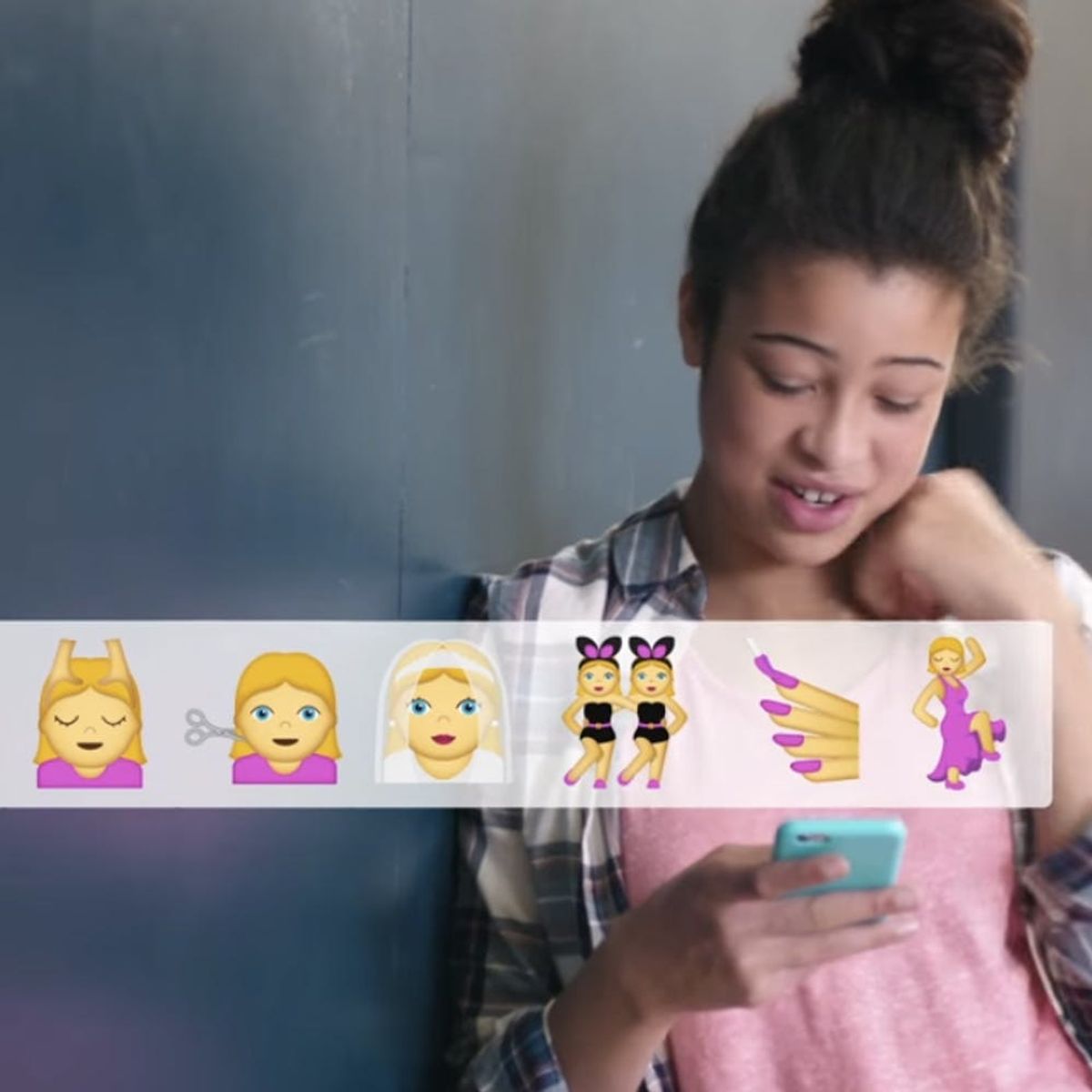 This Major Women’s Brand Thinks Emojis Stereotype Genders