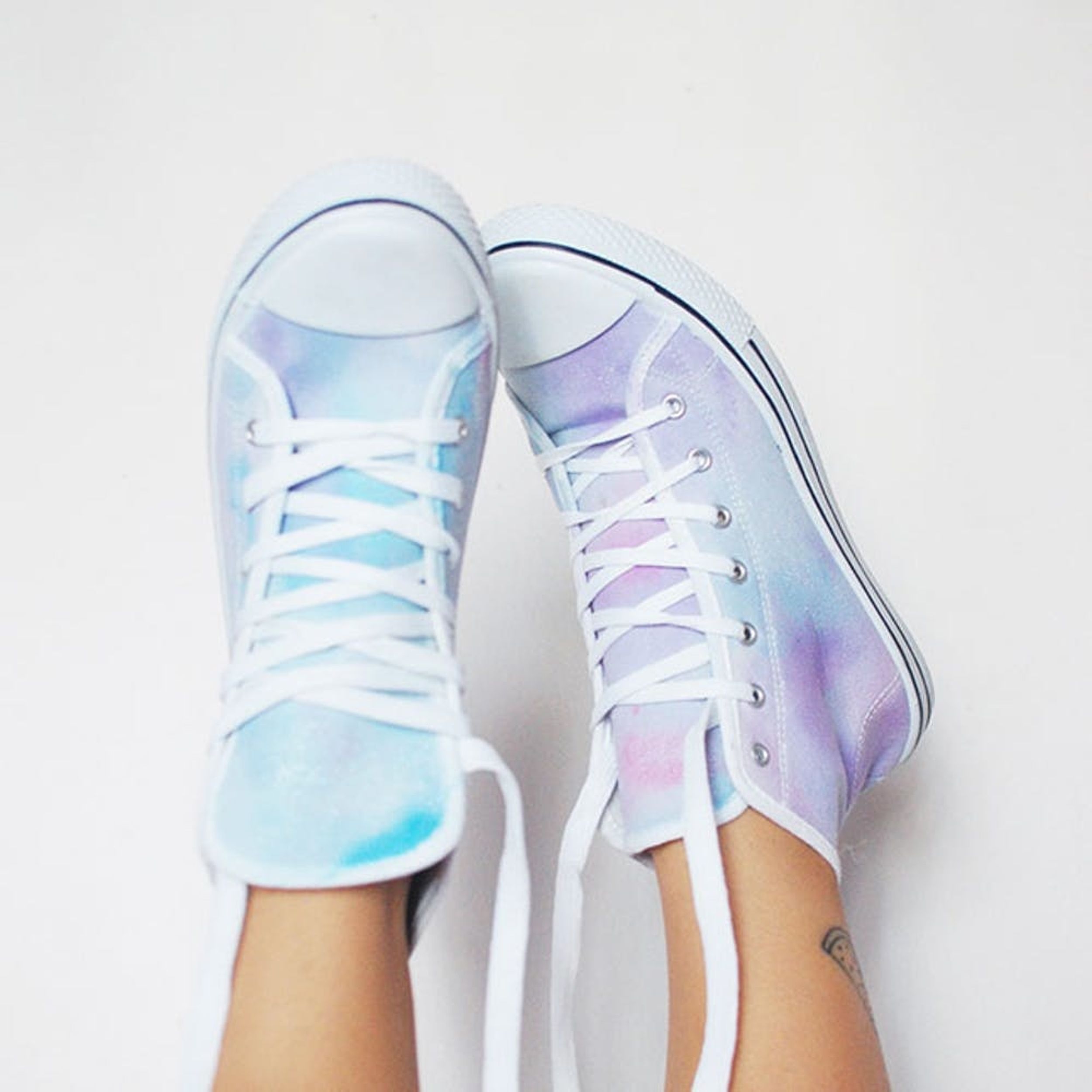 How to Upgrade Boring White Sneakers With Watercolor
