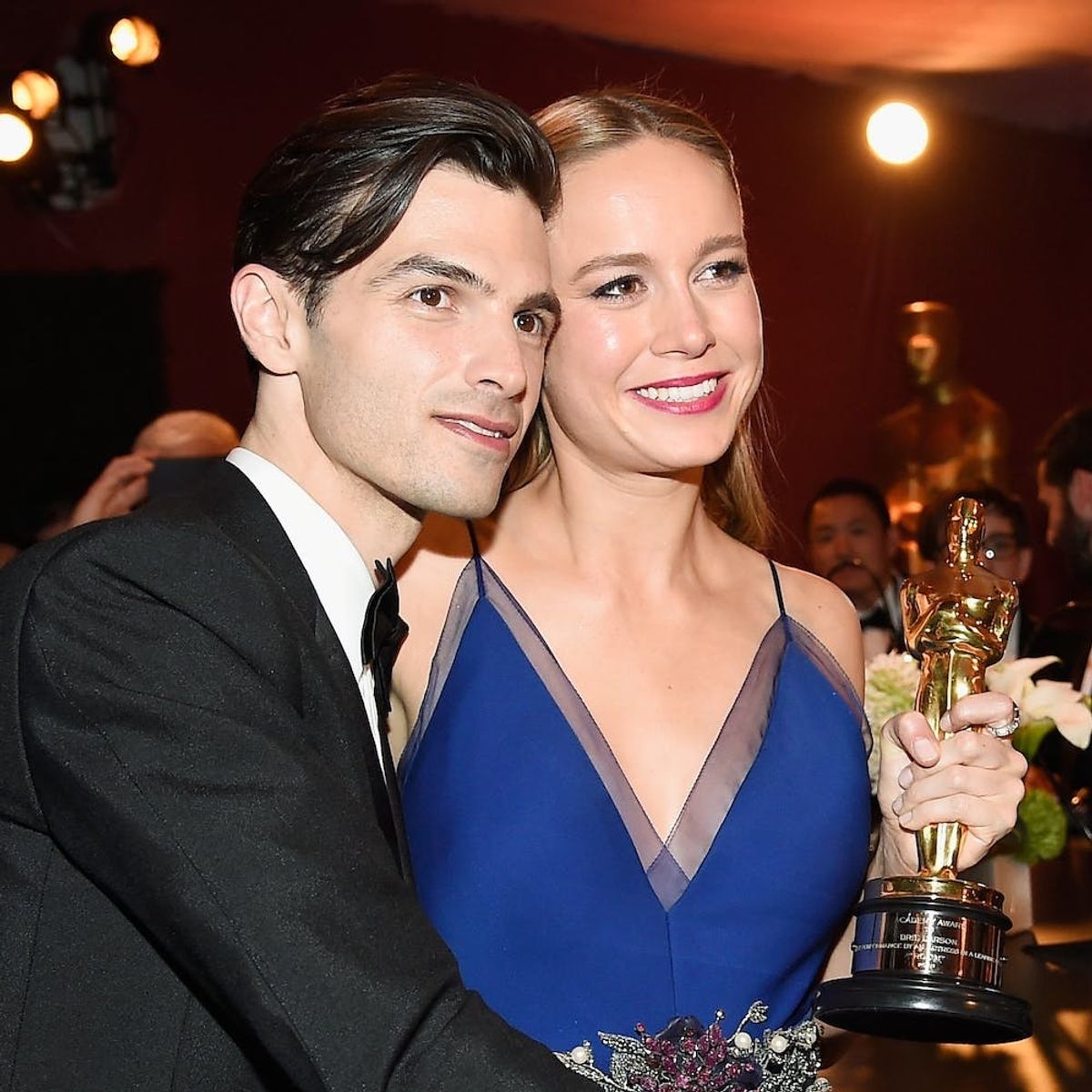 Morning Buzz! Everyone Is Dying to Know Who Brie Larson’s Handsome Boyfriend Is + More