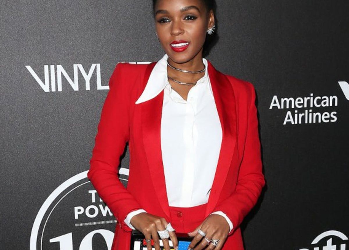 10 Badass Women Who Rocked The Red Carpet In Suits Brit Co 10-badass-women-who-rocked-the-red-carpet-in-suits-brit-co