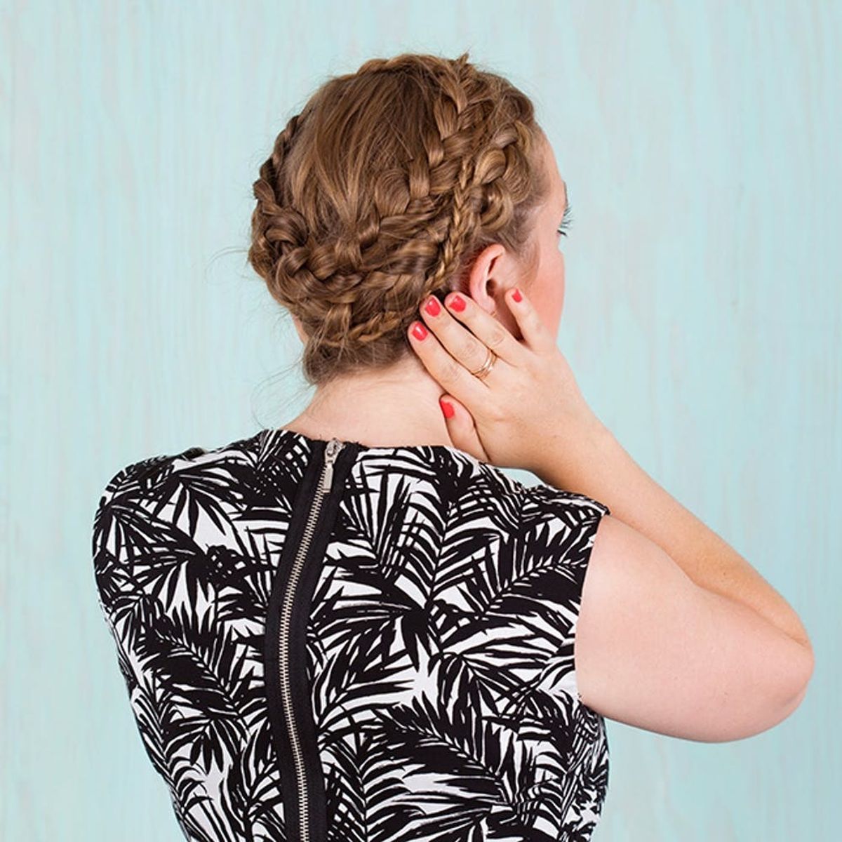 You Won’t Believe How Simple It Is to Recreate This Spiral Braid