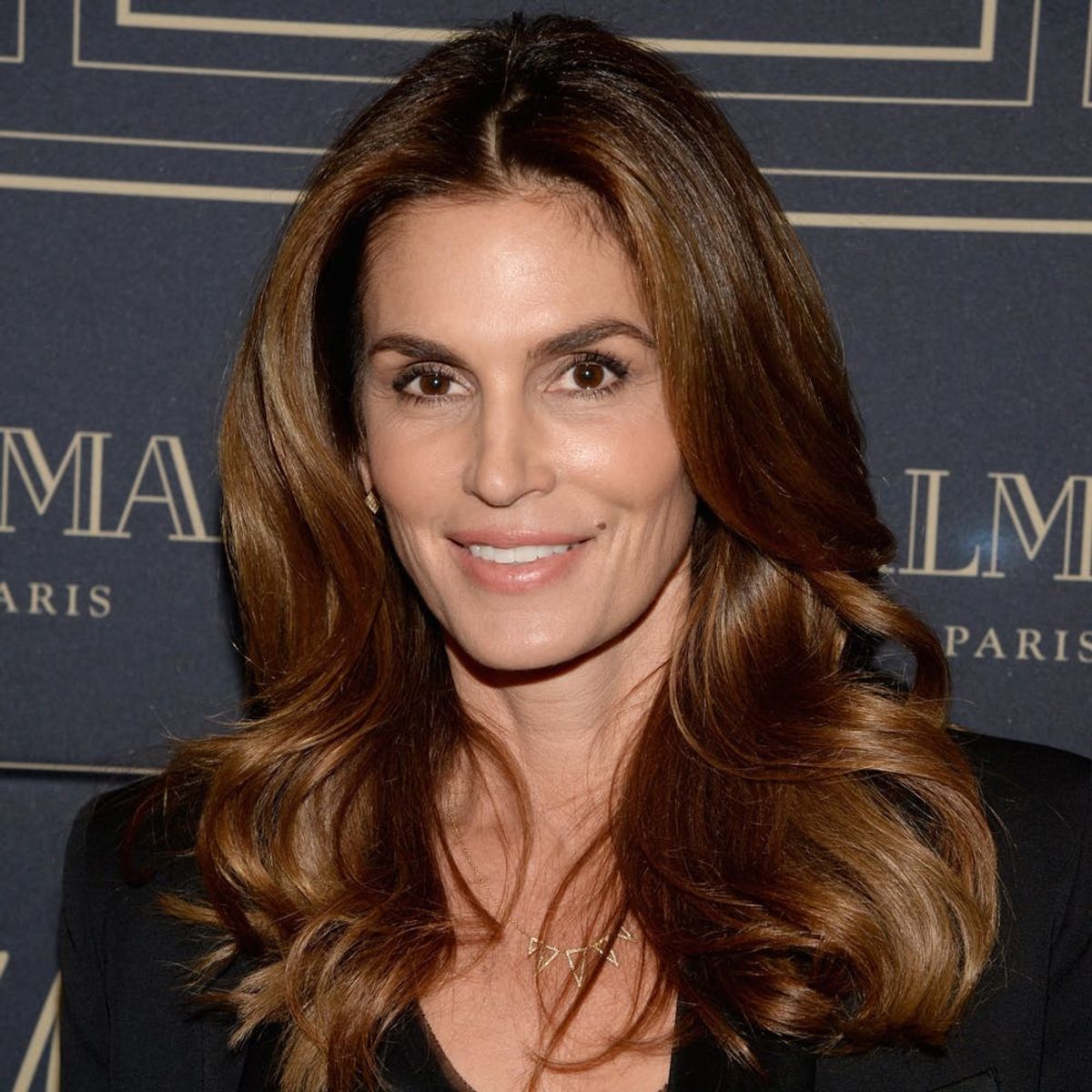 Cindy Crawford Celebrates 50 by Retiring from Modeling