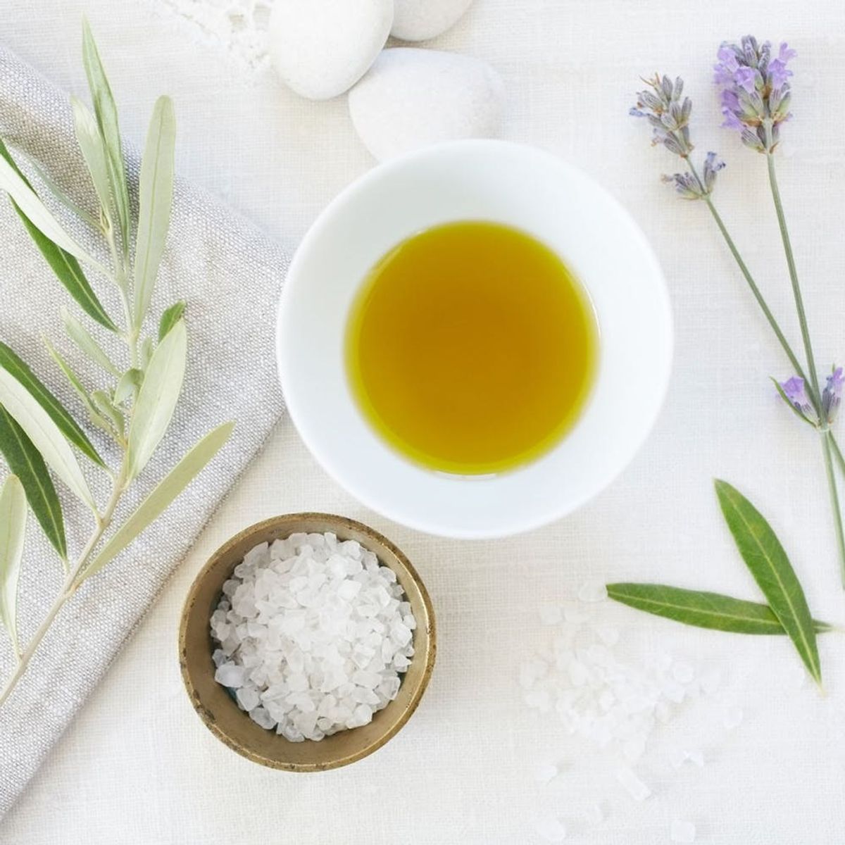 5 Essential Oils That Can Help Cure Your Worst Cold Symptoms