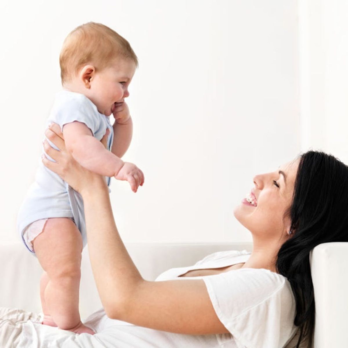 5 Easy Ways to Hold Your Baby to Help Them Get Stronger