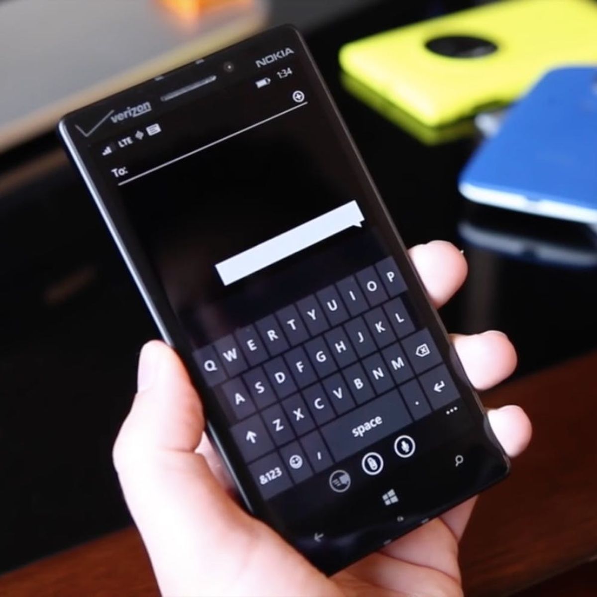 Here’s the New Microsoft Keyboard That You’re Going to Be Using On Your iPhone 24/7