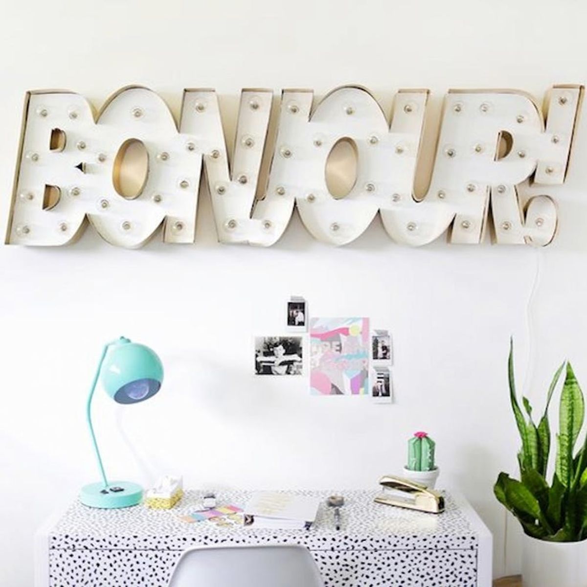 What to Make This Weekend: Marquee Wall Art, Instagram Coloring Pages + More