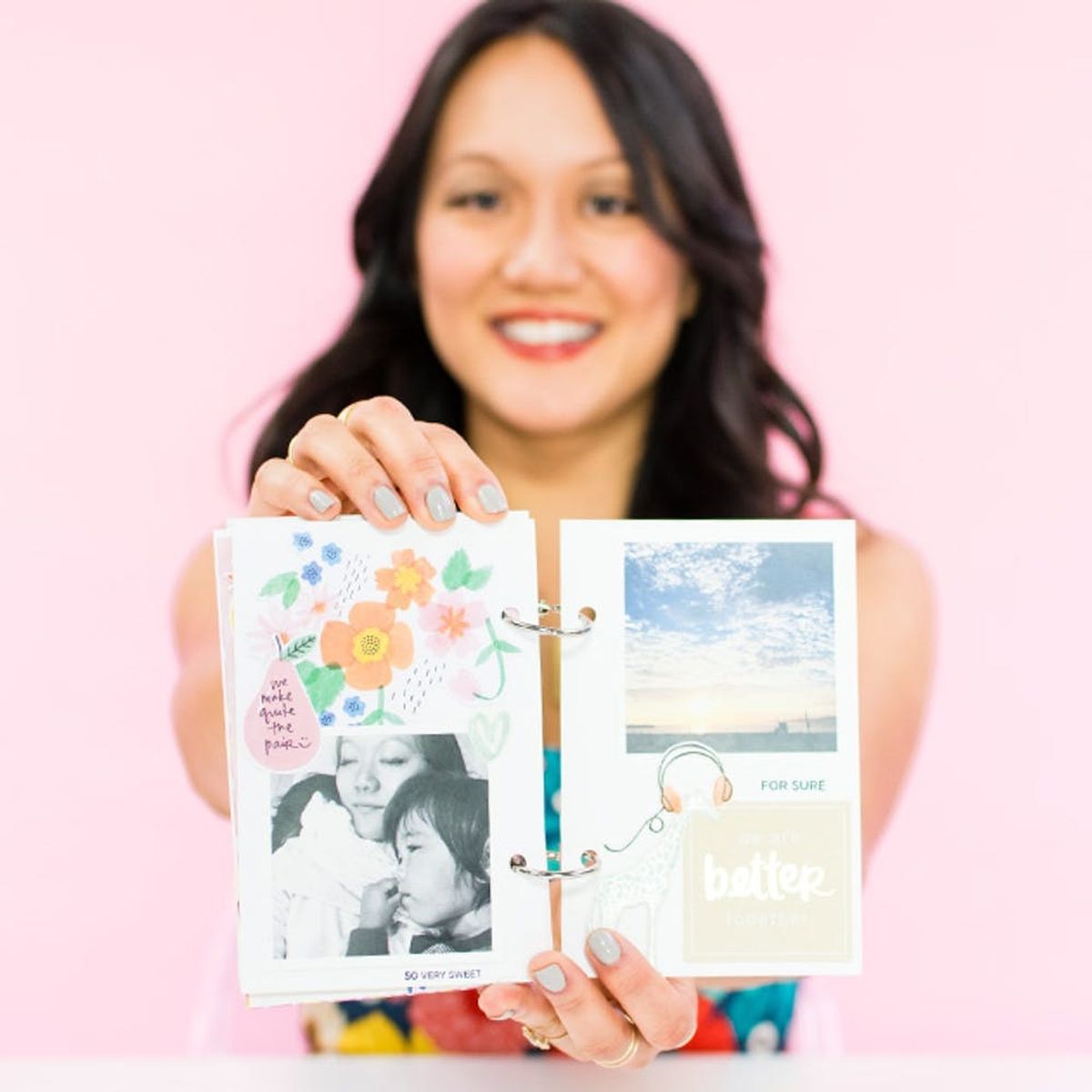 How to Create a Mini Photo Book With Your Favorite Pics from 2015