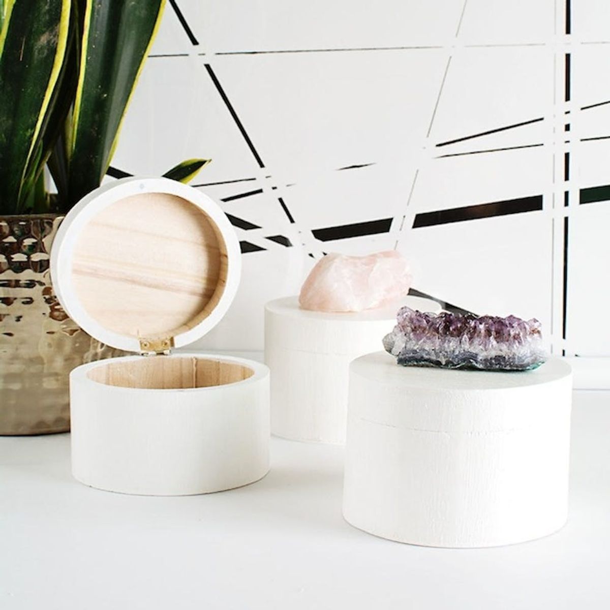 What to Make This Weekend: Crystal Knob Boxes, Truffle Bingo + More