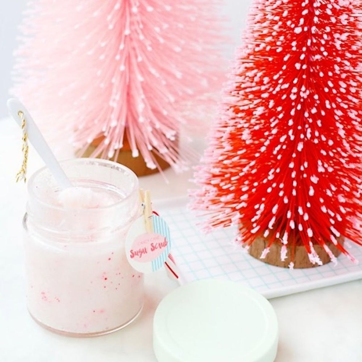 19 DIY Stocking Stuffers That Everyone Will *Actually* Want