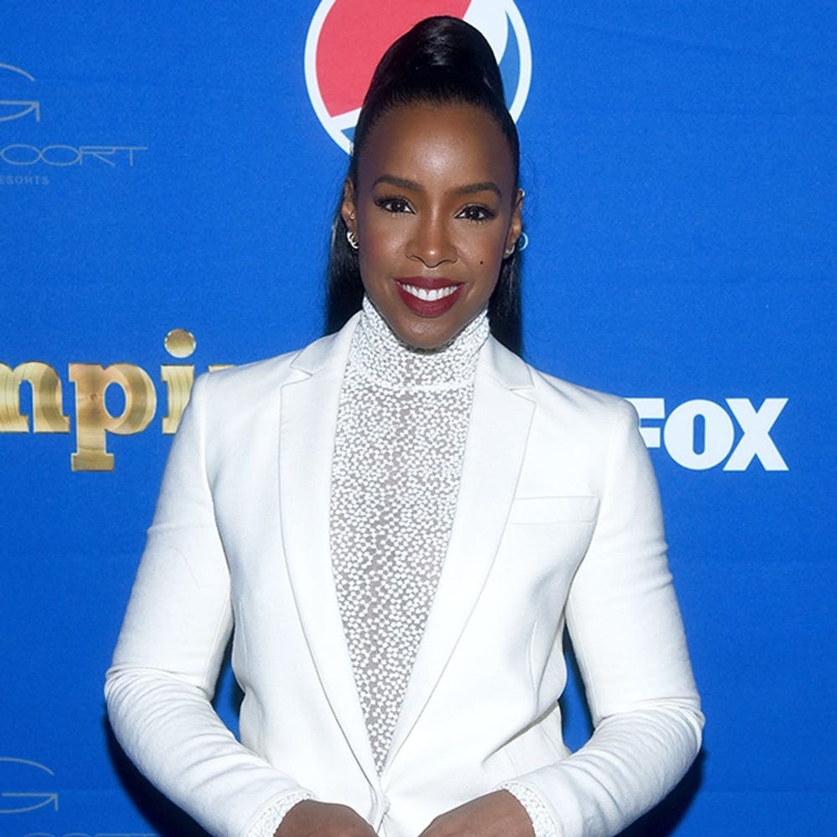 Kelly Rowland Shares What Christmas Looks like With a 1-Year-Old + What’s on HER Wish List