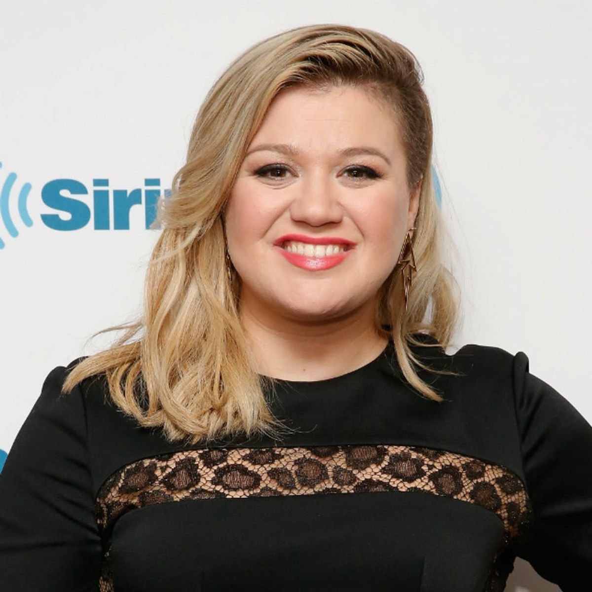 Kelly Clarkson’s Creative Family Christmas Card Might Hint at a Baby Name