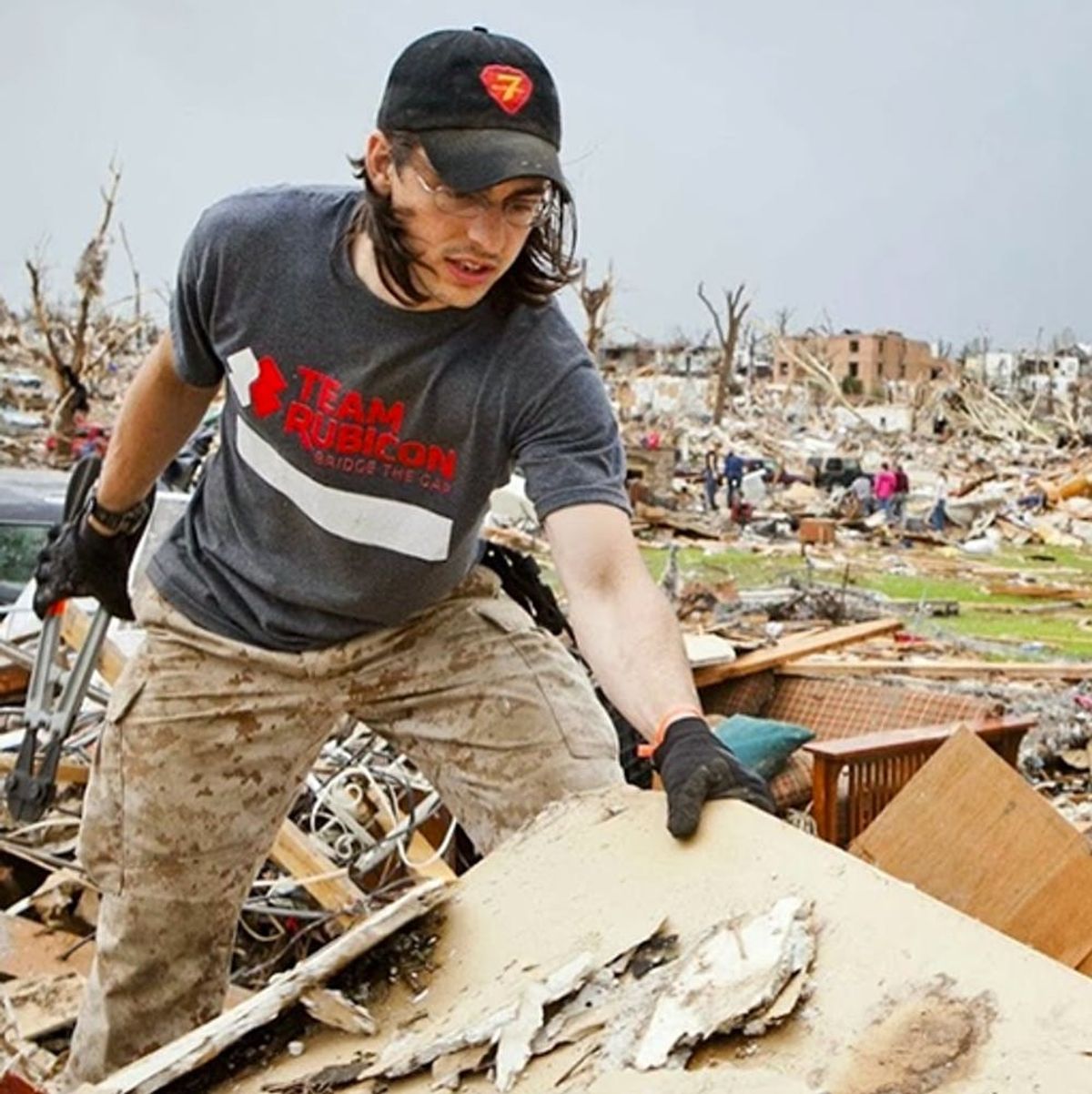 5 Charities to Donate to This Holiday Season According to Experts