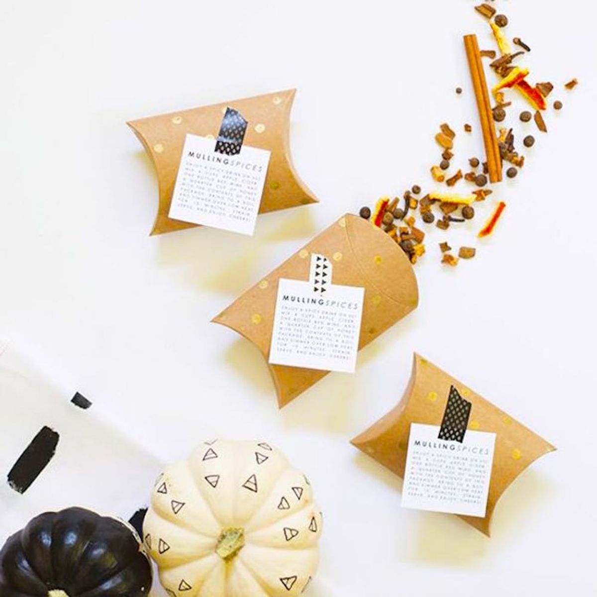 15 Creative Thanksgiving Favors You Can Totally DIY