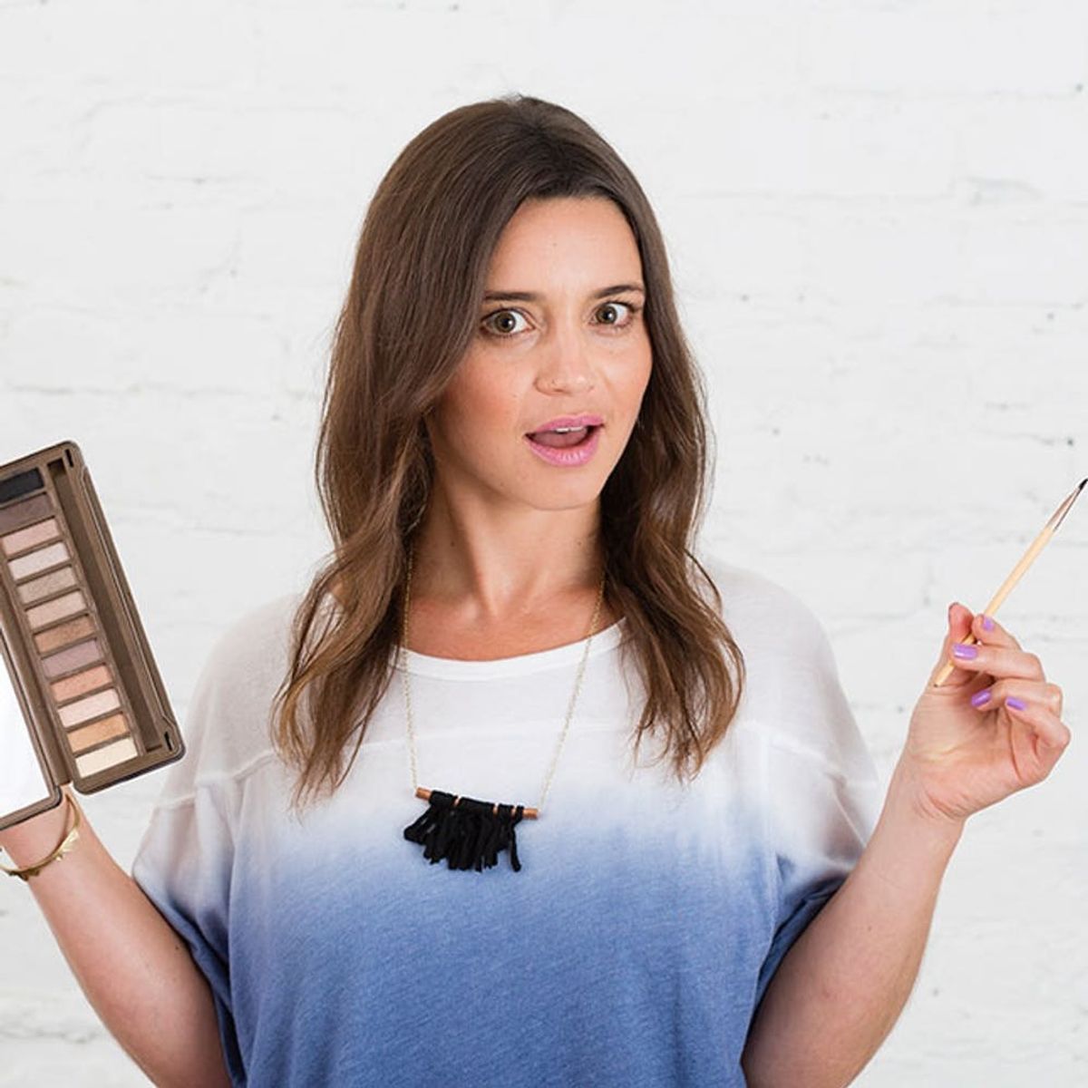 Beauty Mythbuster: Is Eyeshadow Really the Secret Product for Fuller Hair?!