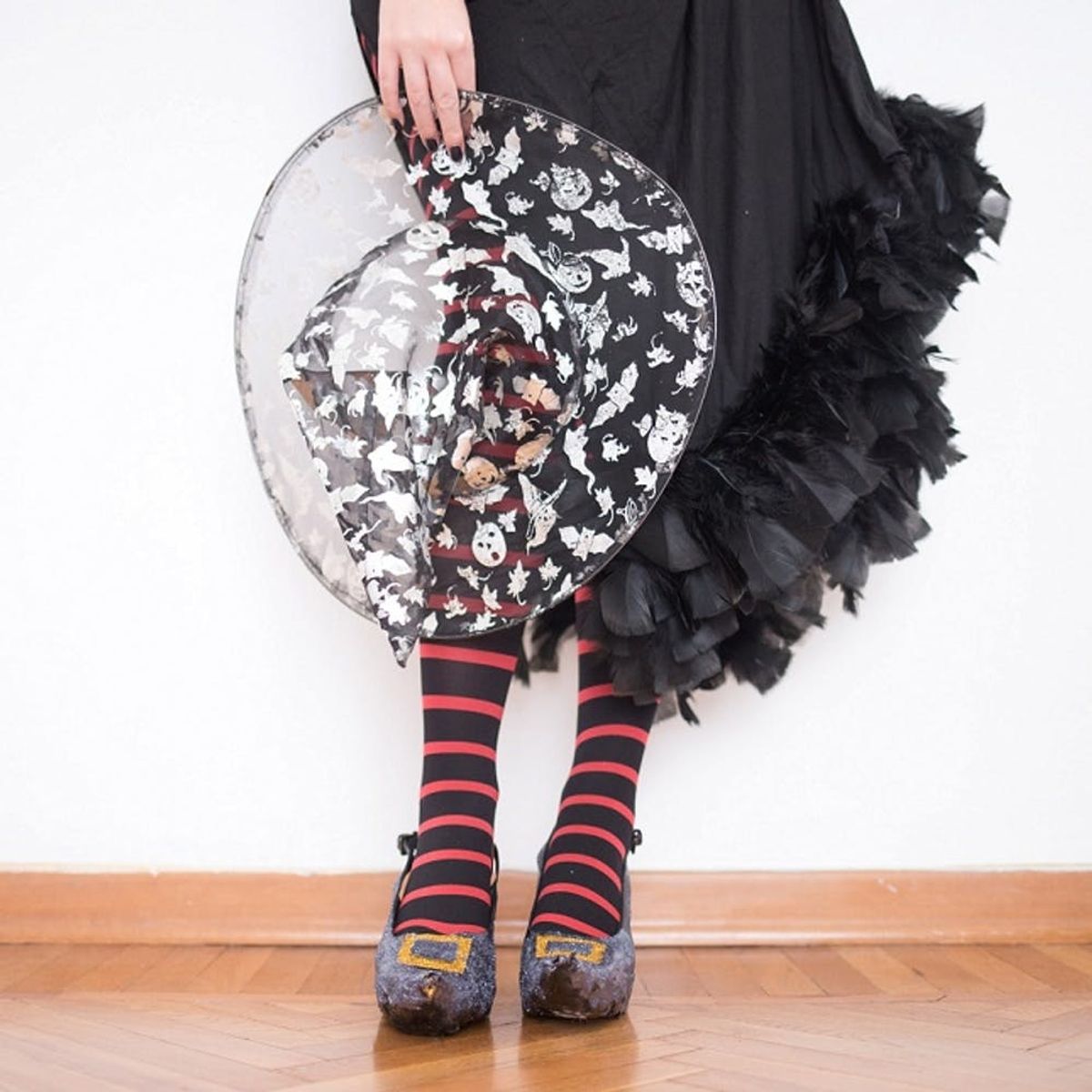 How to DIY Super Easy Witch Shoes for Your Last Minute Halloween Costume