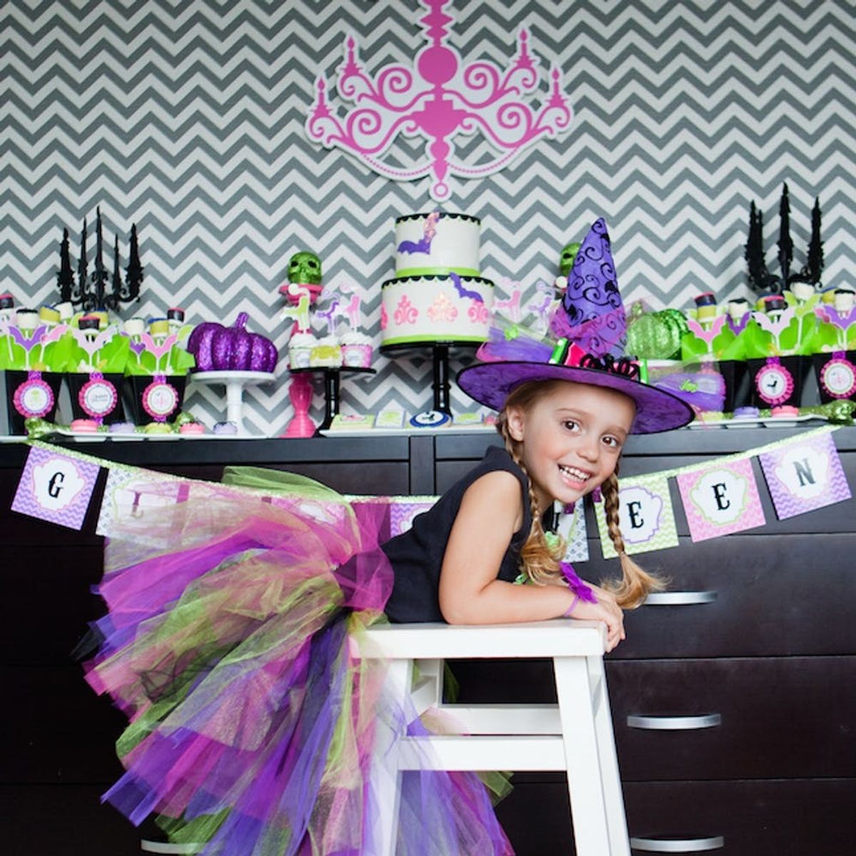 13 Cute + Spooky Themes for a Kid’s Halloween Party