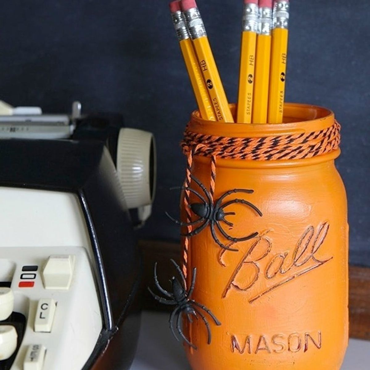 17 Halloween Decor Ideas for a Spooky Office or Cubicle