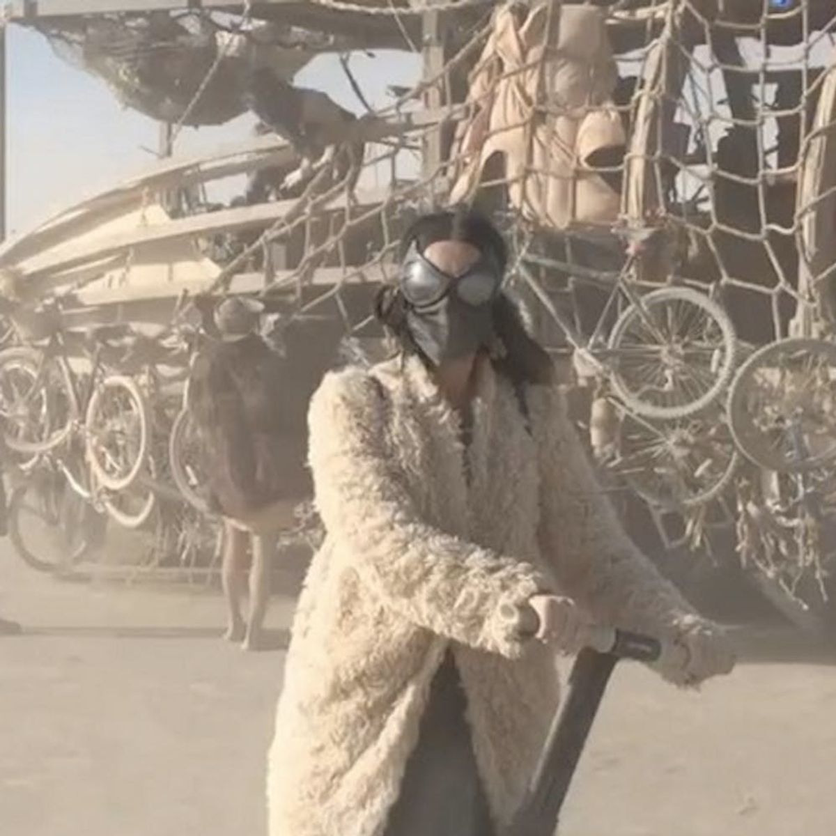 This Is What It Looks like When Katy Perry Goes to Burning Man