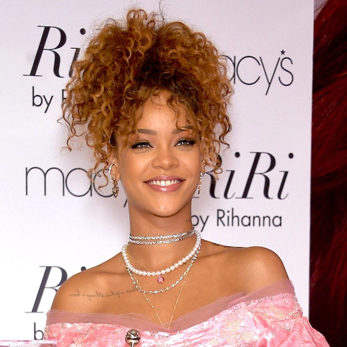 Best News Ever: Rihanna Is Releasing a Makeup Line
