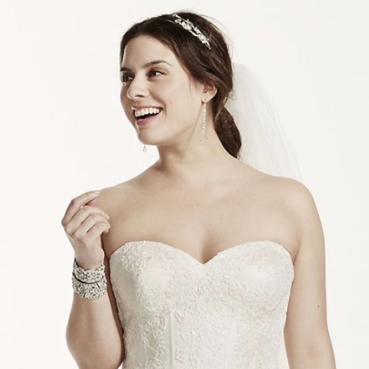 11 Dreamy Plus-Size Wedding Gowns from the Most Unexpected Place