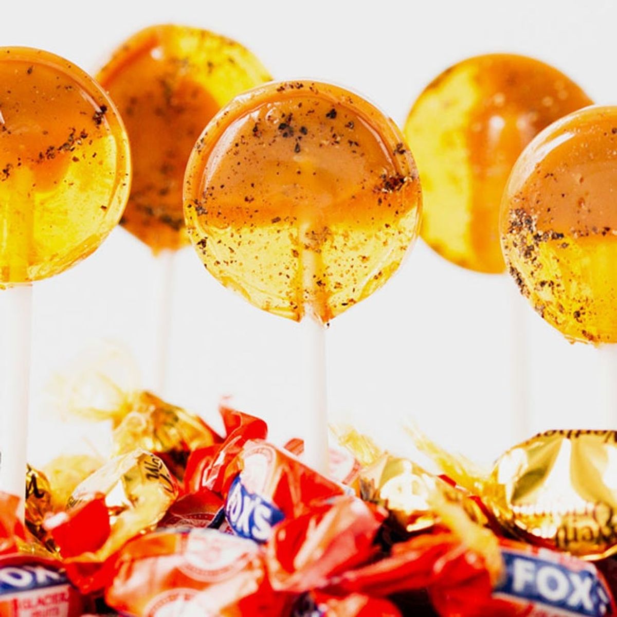 How to Make Gourmet Lollipops Without the Expensive Molds