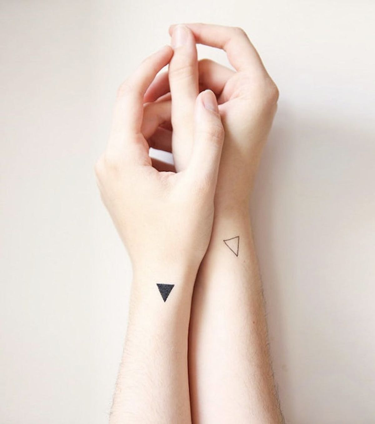 20 Minimalist Tattoos for the Design Lover