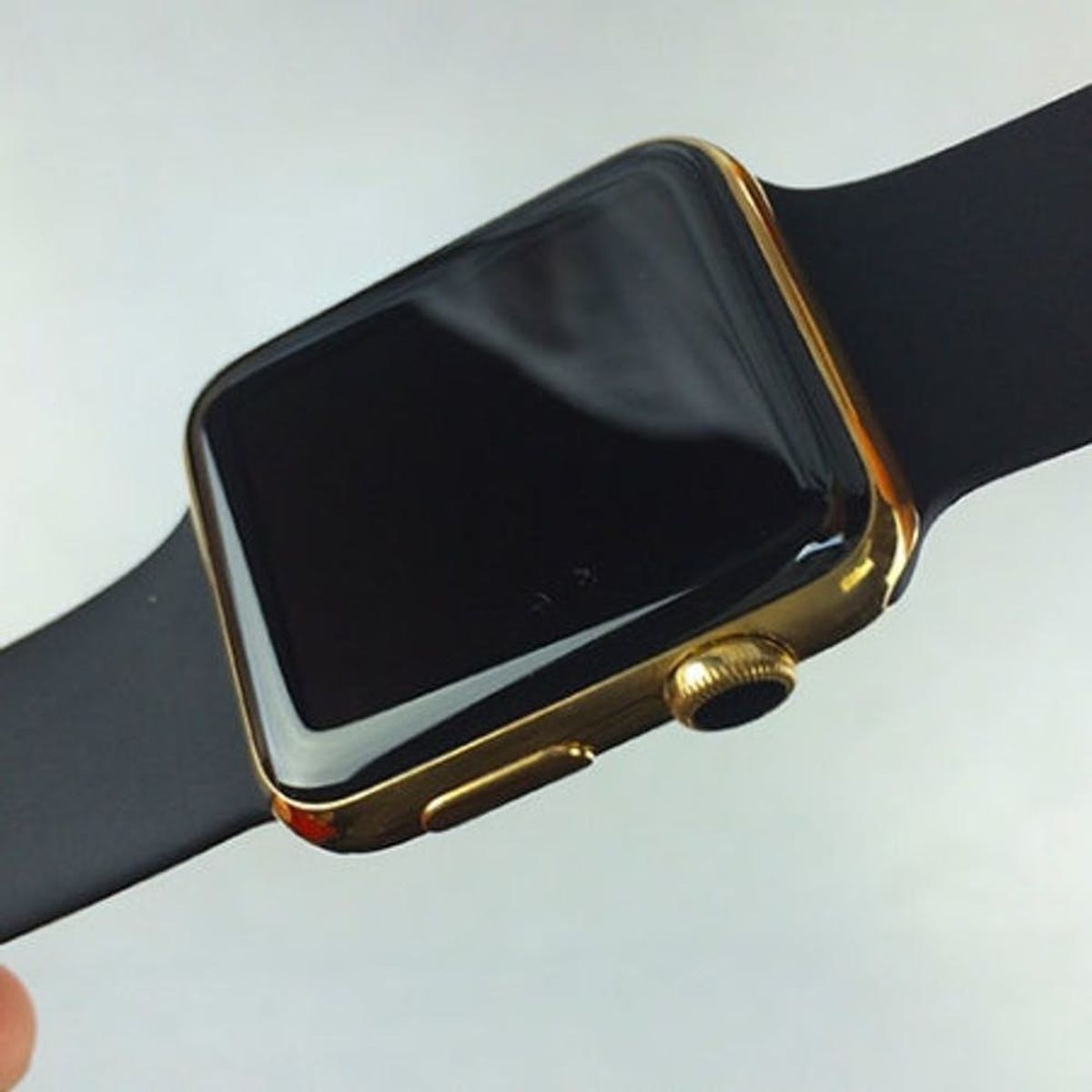 This Kickstarter Will Turn Your Apple Watch Gold for Way Less Than $10K