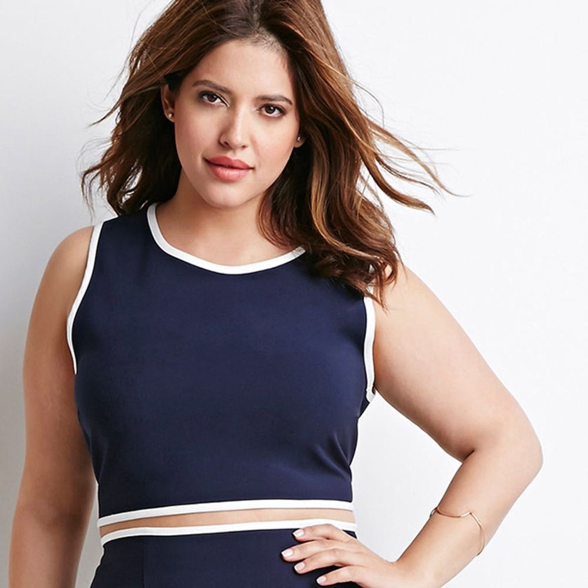23 Crop Tops That Fit Every Girl’s Style