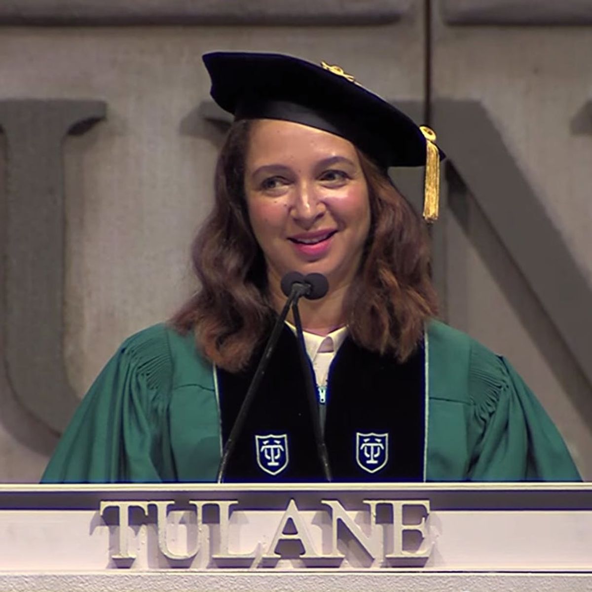 5 Life Lessons from Maya Rudolph’s Commencement Speech