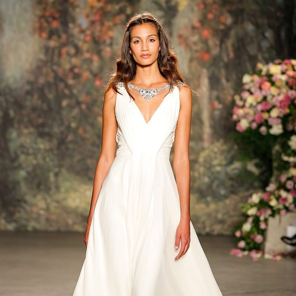 11 Hair + Makeup Trends to Steal from Spring 2016 Bridal Fashion Week
