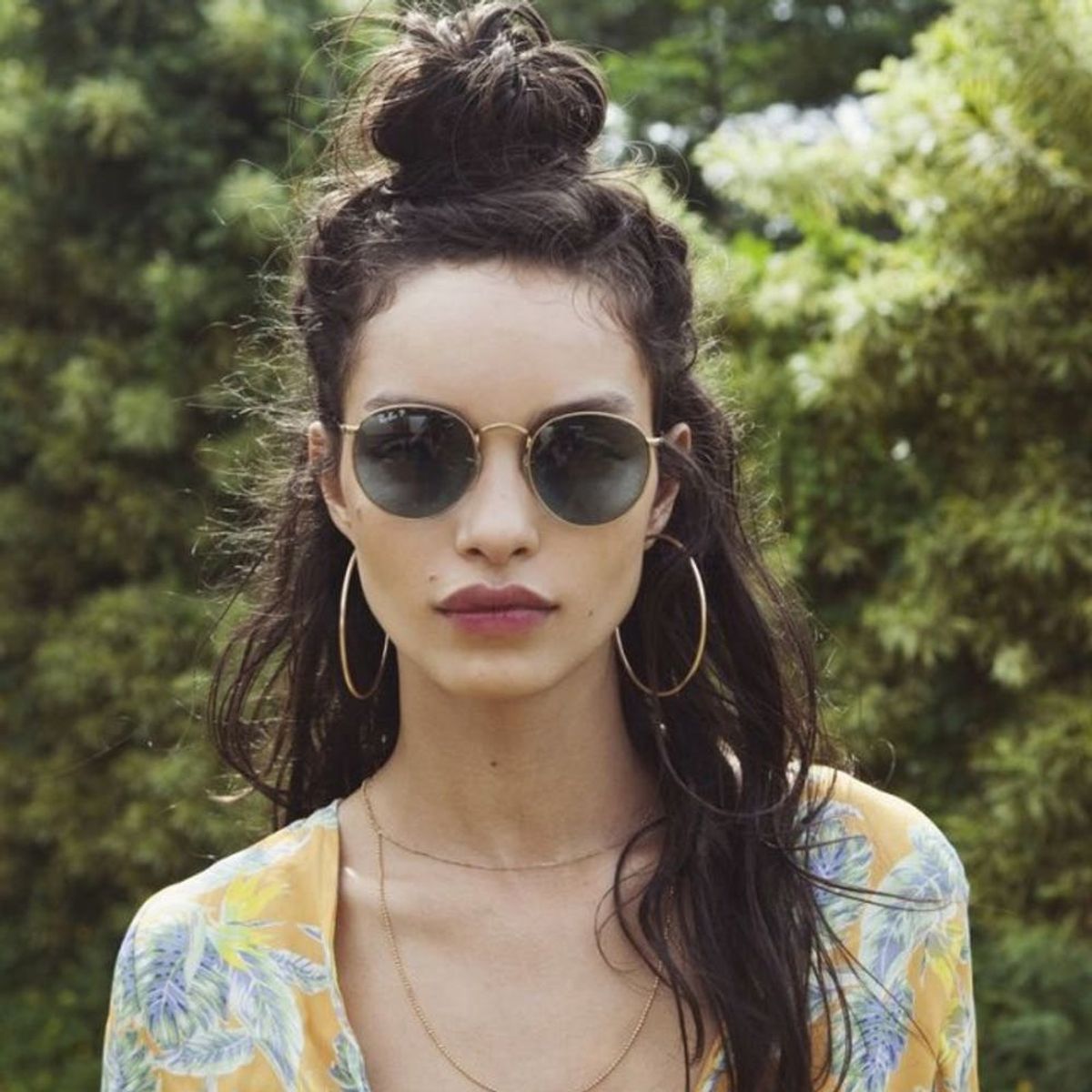 10 #LazyGirl Hairstyles for Chic Vacation Hair