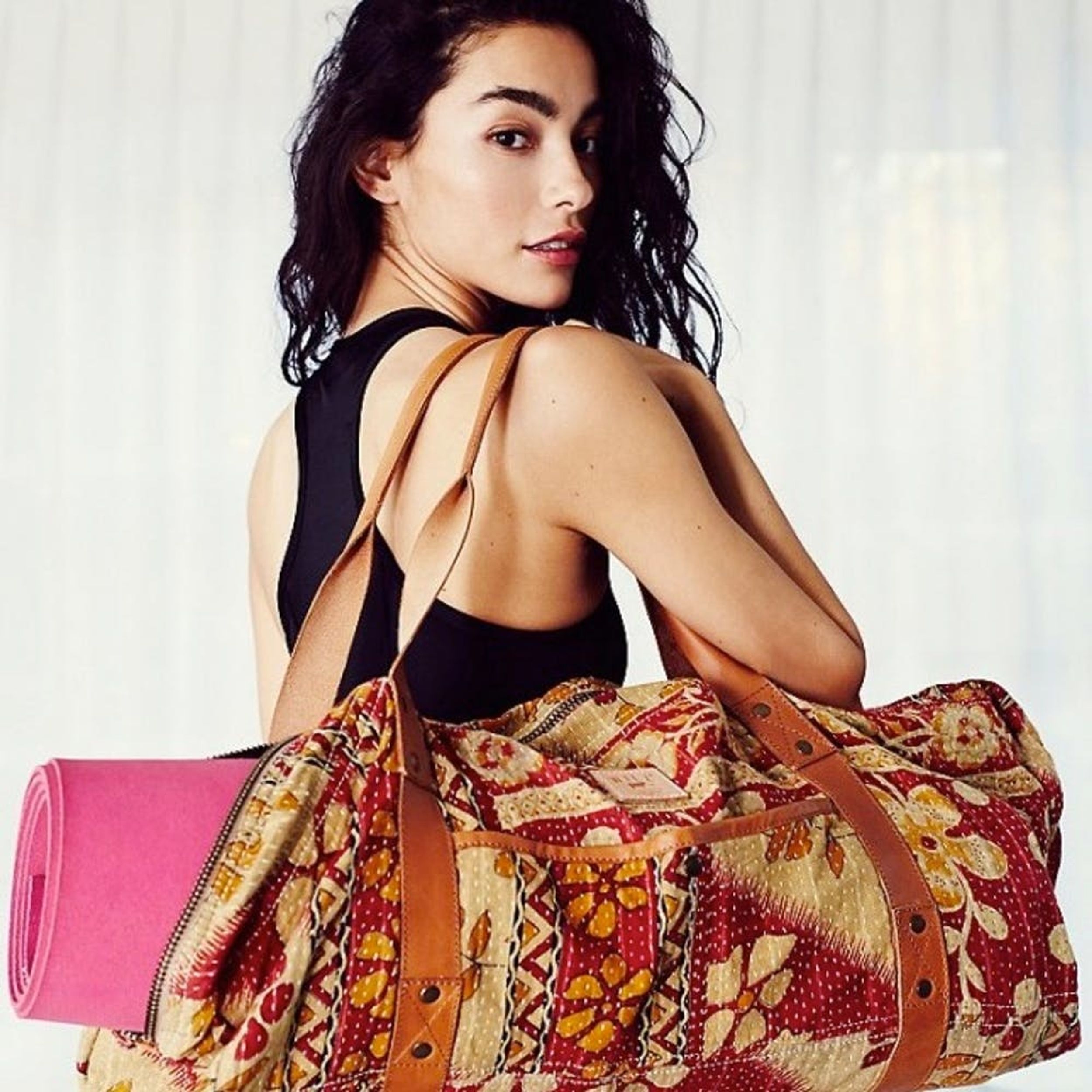 16 Essentials Every Yoga Lover Should Have in Their Bag