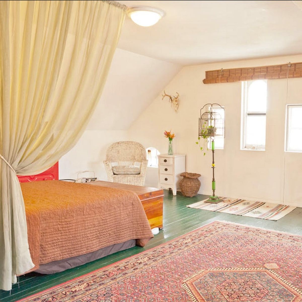 You’ll Never Believe the Stories Behind These 14 Airbnbs