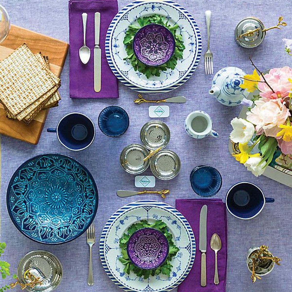 15 Beautiful Tablescape Ideas for Your Seder Dinner