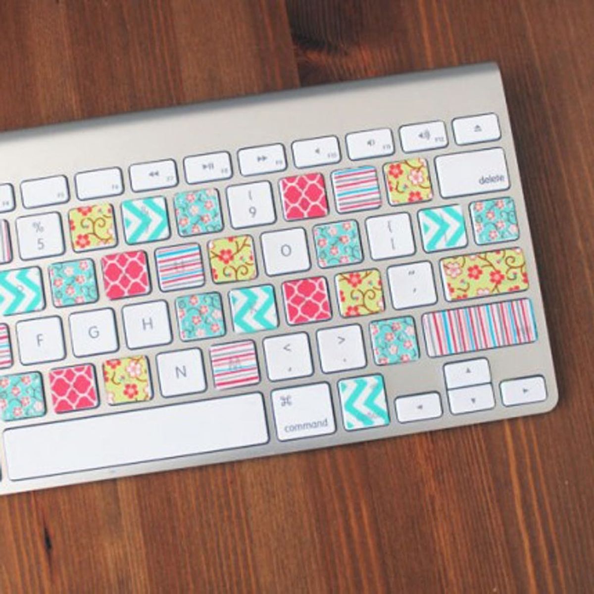 Tech Hack Alert: 32 Keyboard Shortcuts for Navigating Facebook