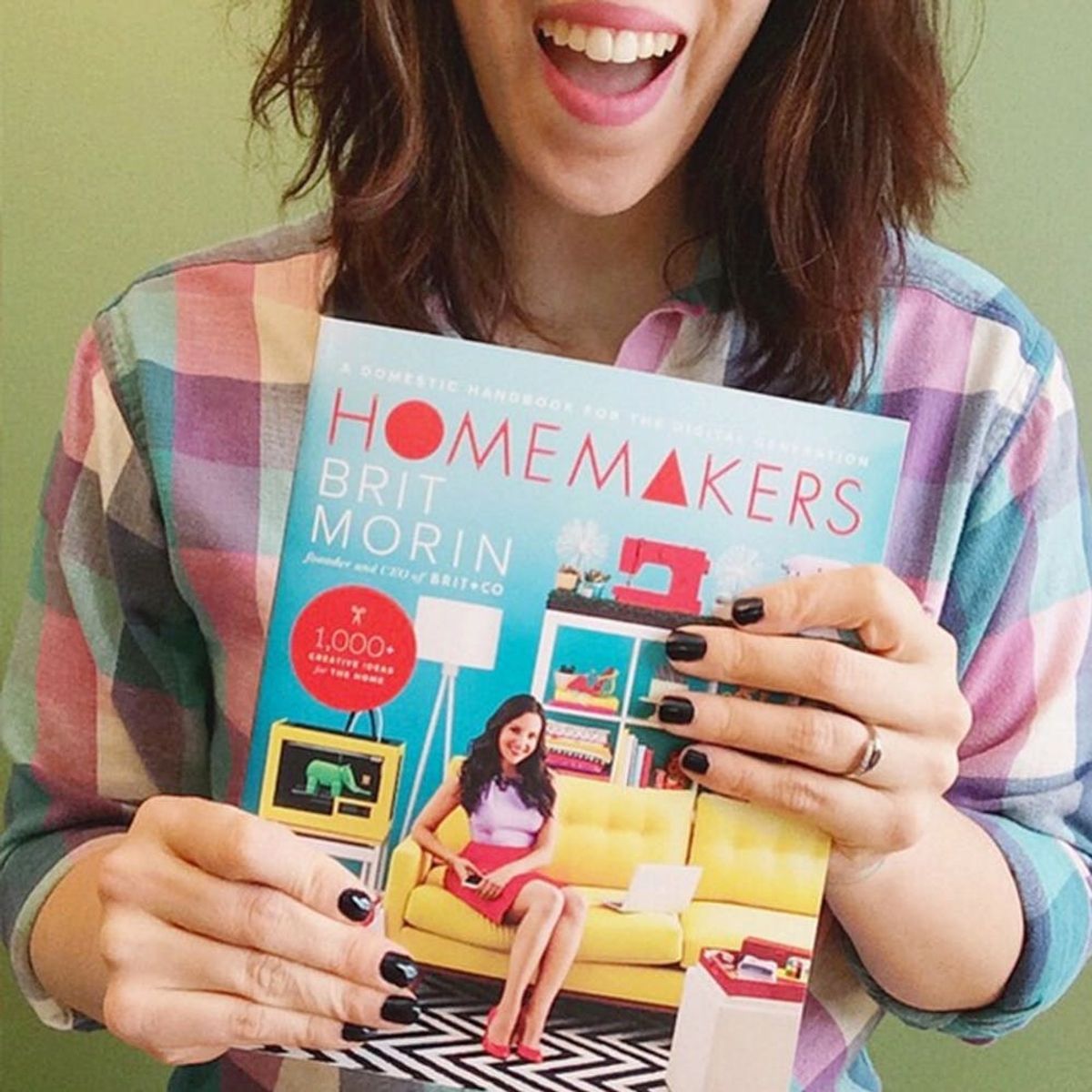 Homemakers, Show Us What You’re Reading!