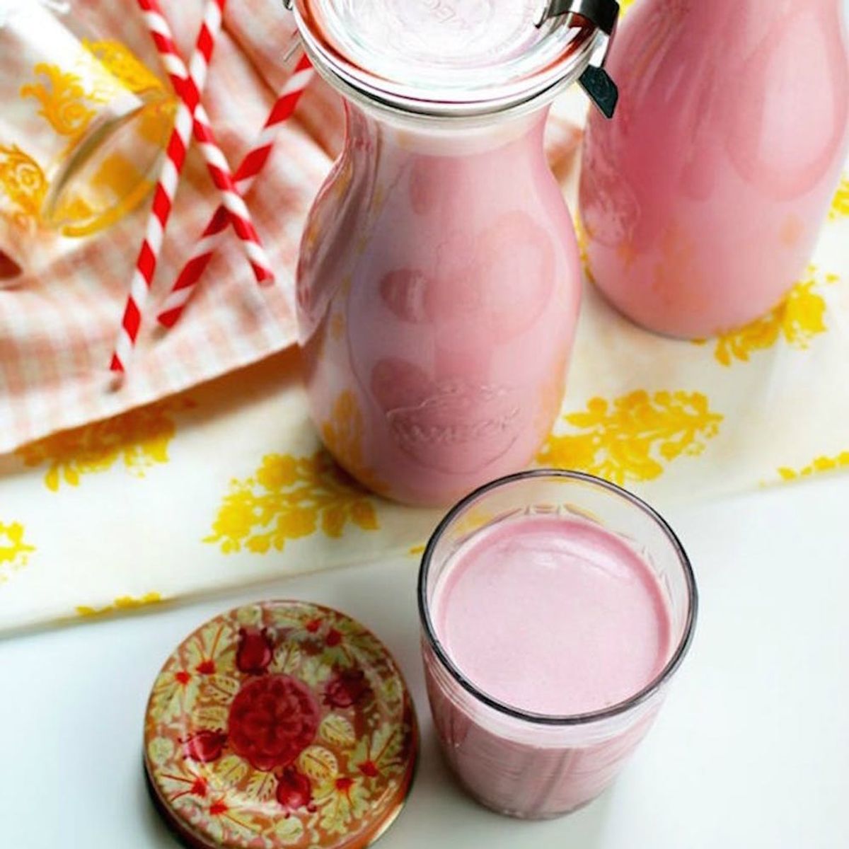 14 Alternative Milk Recipes to Make at Home Today