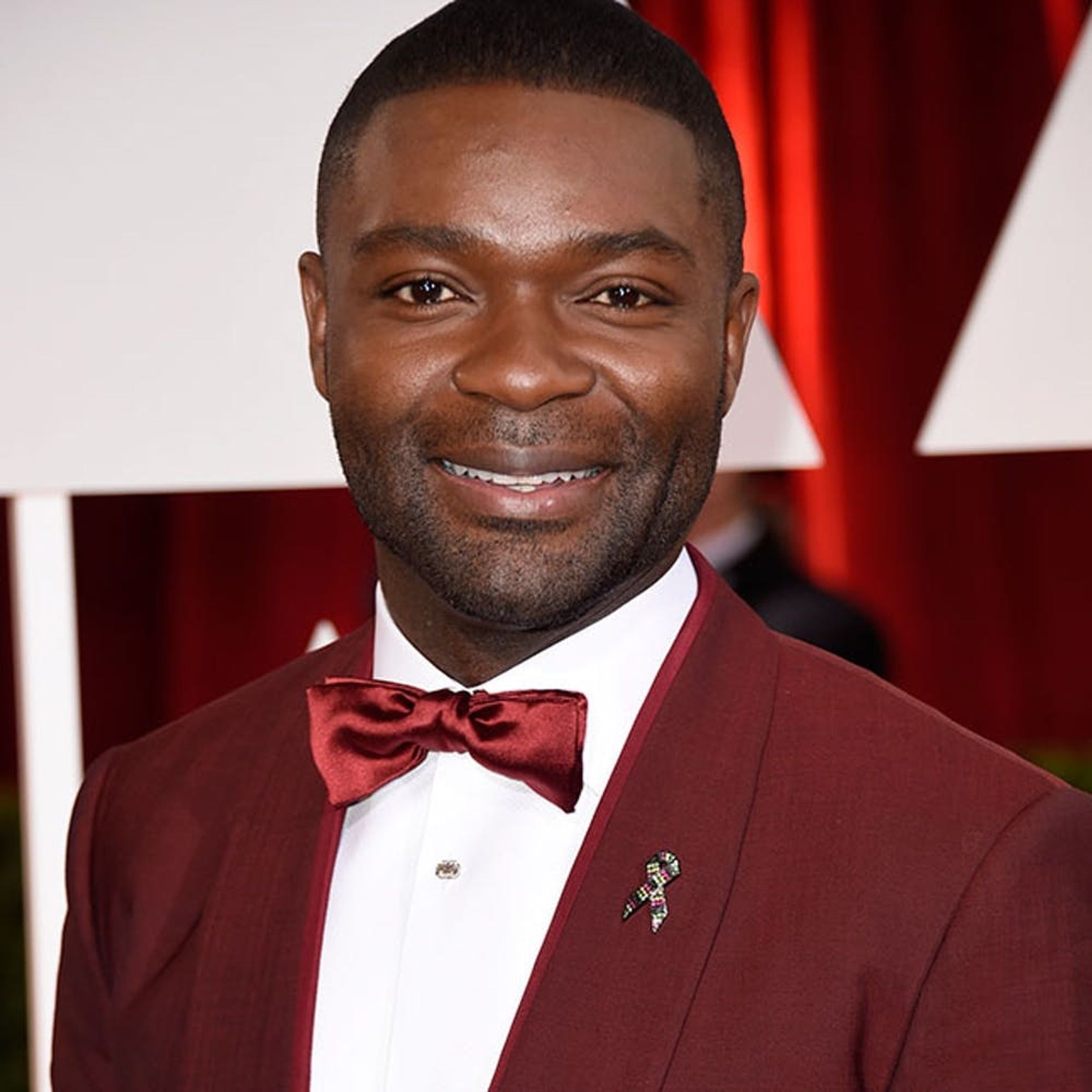 The Man Brooch + More Trends Guys Should Steal from the Oscars Red Carpet