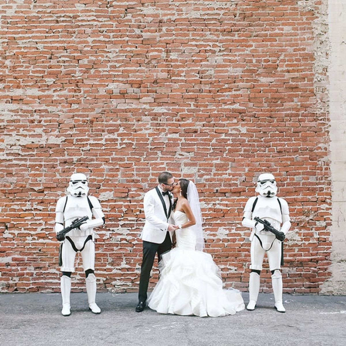 This Star Wars-Themed Wedding Is Nerdy in the Prettiest Way Possible