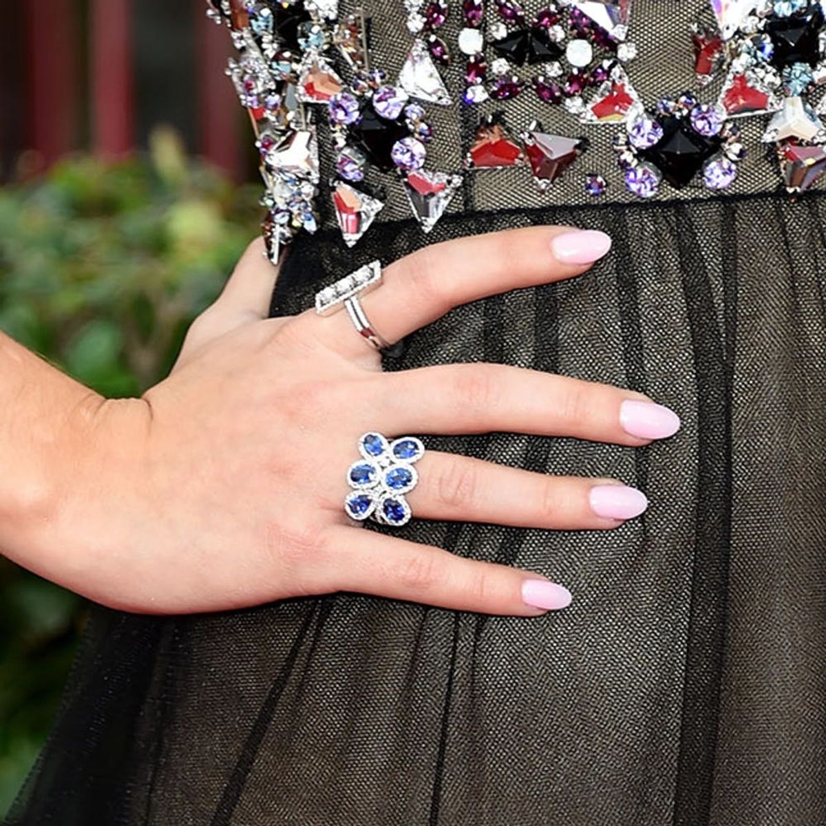 How to Copy the 11 Best Red Carpet Manicures (So Far)