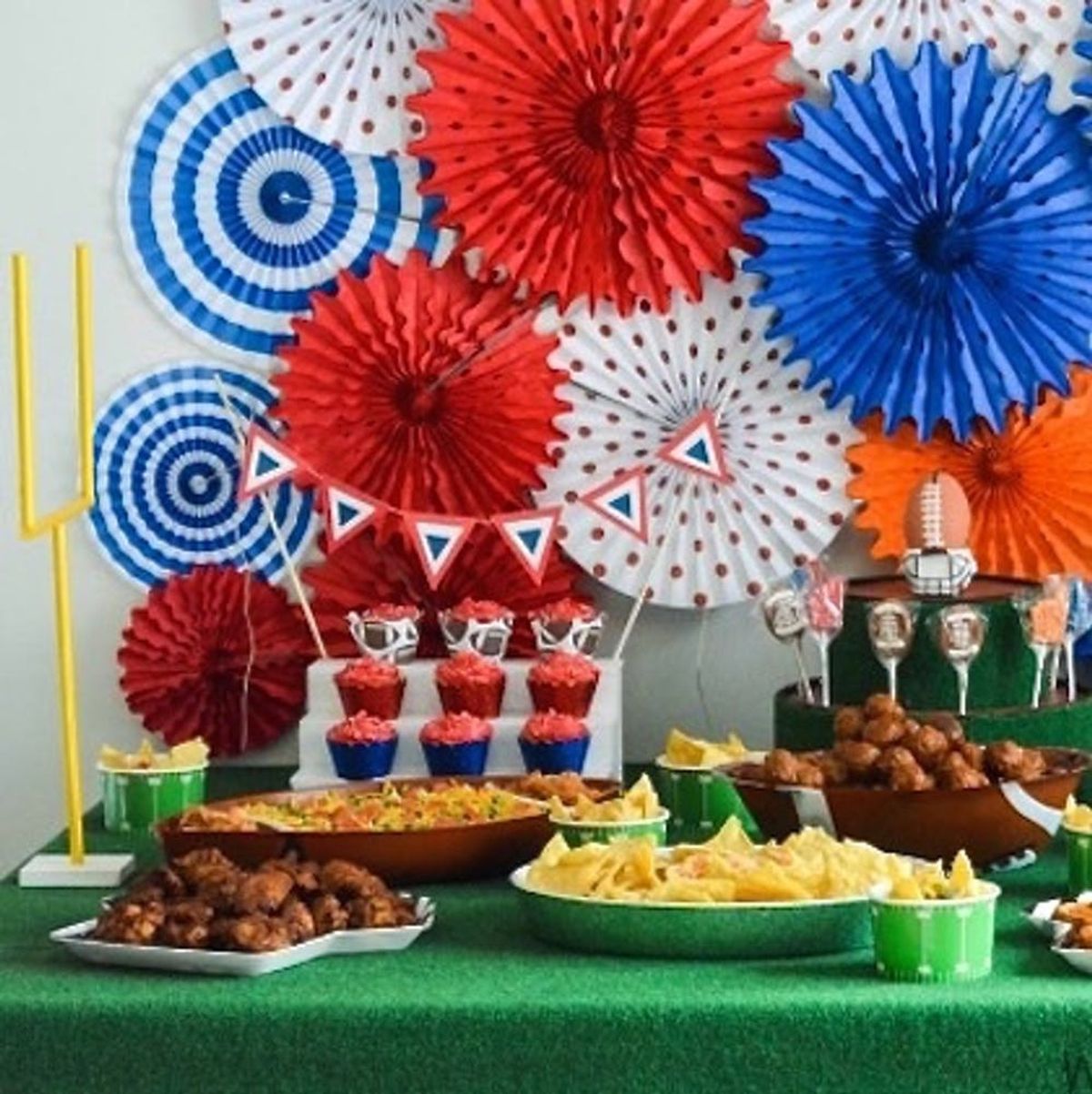 11 Game-Winning Super Bowl Party Decorations