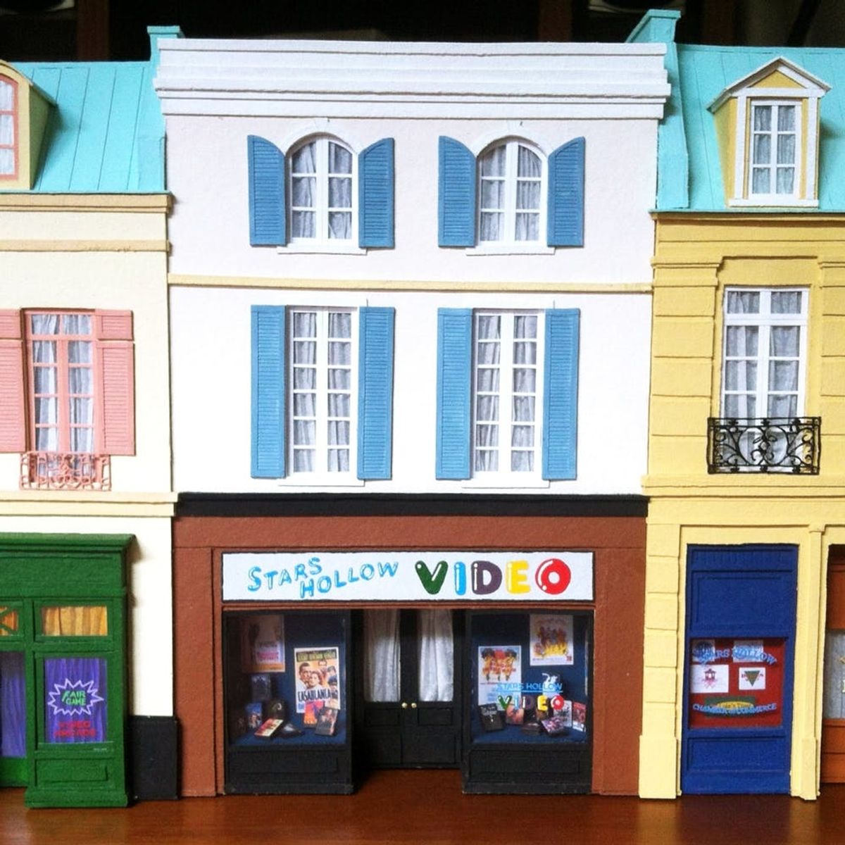 This Maker Creates TV + Movie Sets Out of PAPER!